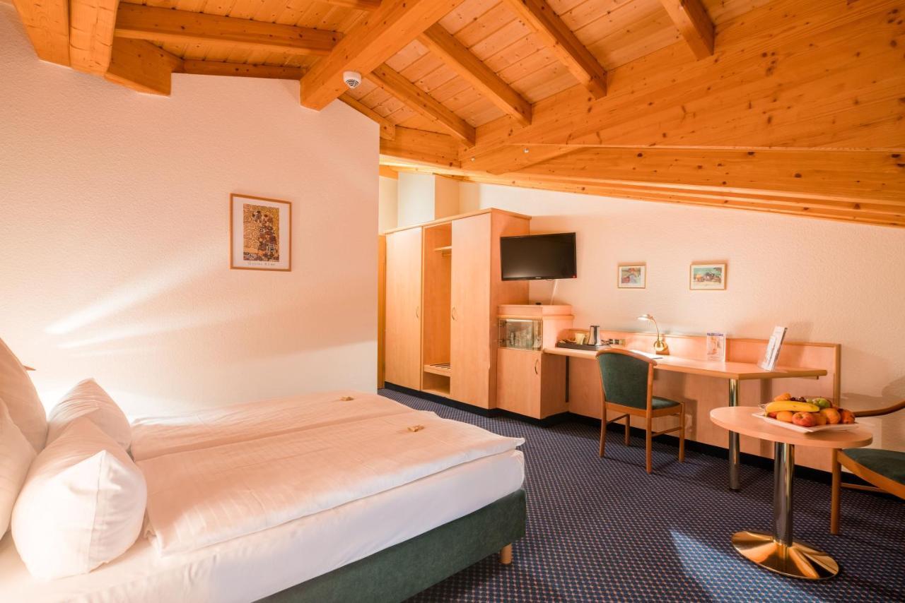 Best Western Hotel Riedstern Riedstadt Bagian luar foto