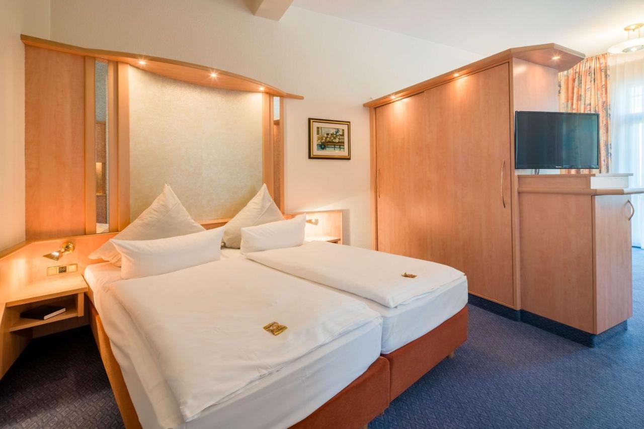Best Western Hotel Riedstern Riedstadt Bagian luar foto