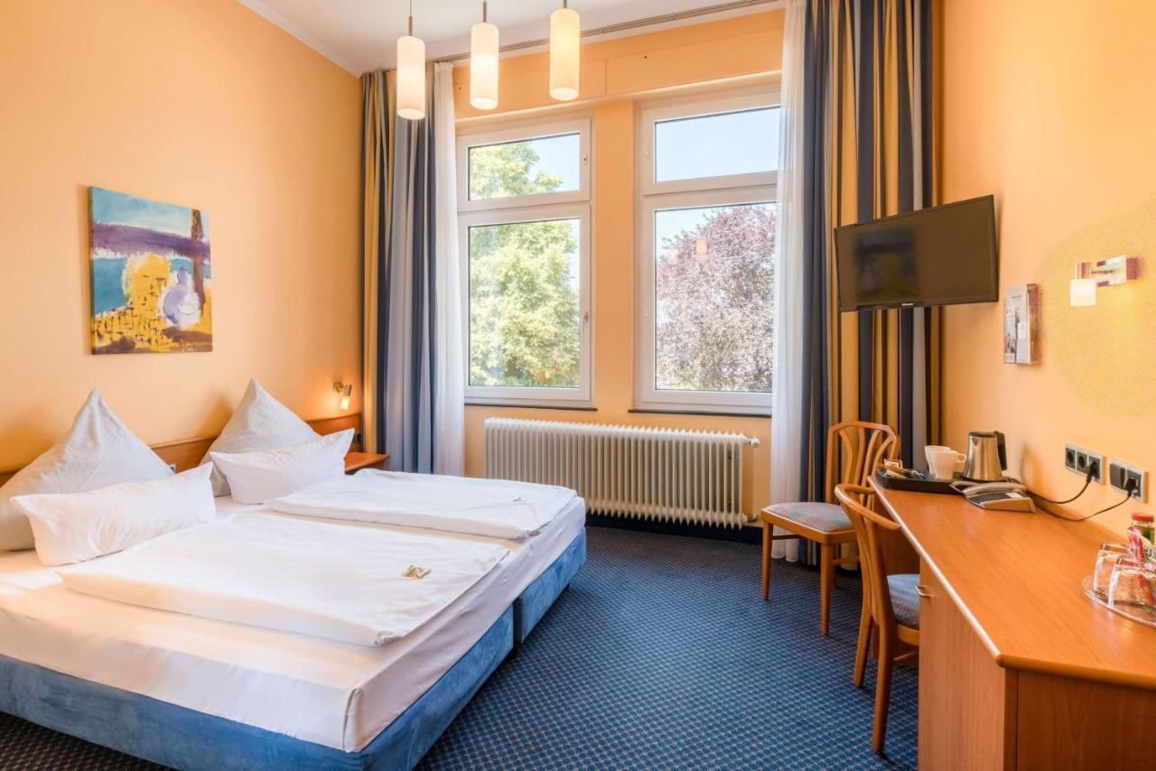 Best Western Hotel Riedstern Riedstadt Bagian luar foto